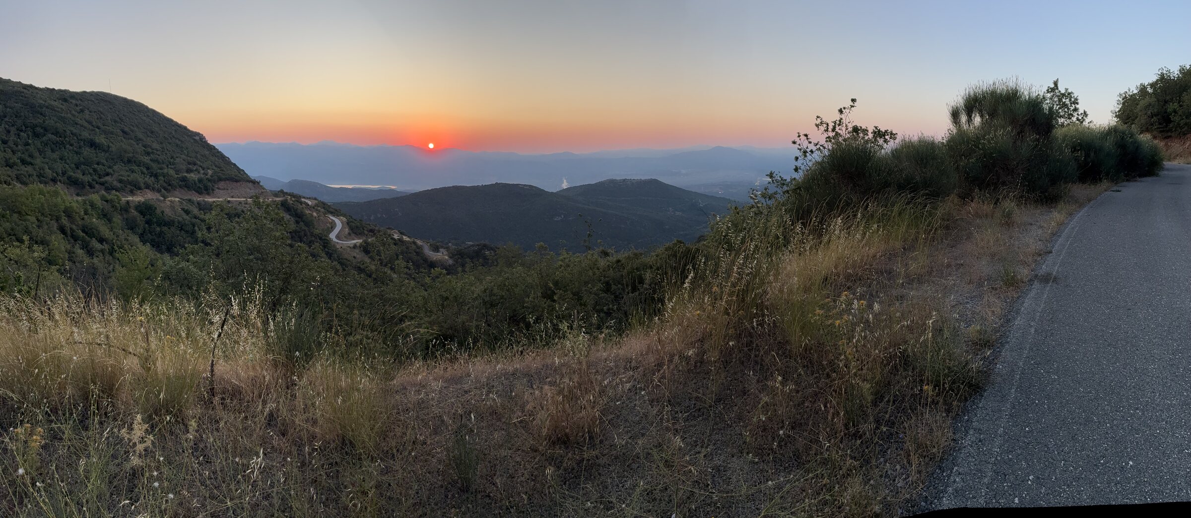 Sonnenaufgang über der Landschaft